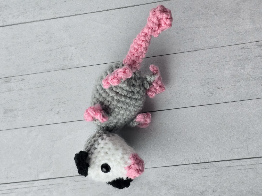 Ciondolo Opossum Per Specchio Auto - Peluche Lavorato A Maglia Decorazione Auto - Foto 4